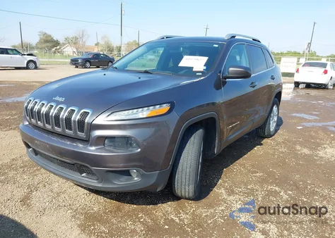 2016 Jeep Cherokee Latitude z USA, uszkodzony, nr VIN 1C4PJMCB3GW151888